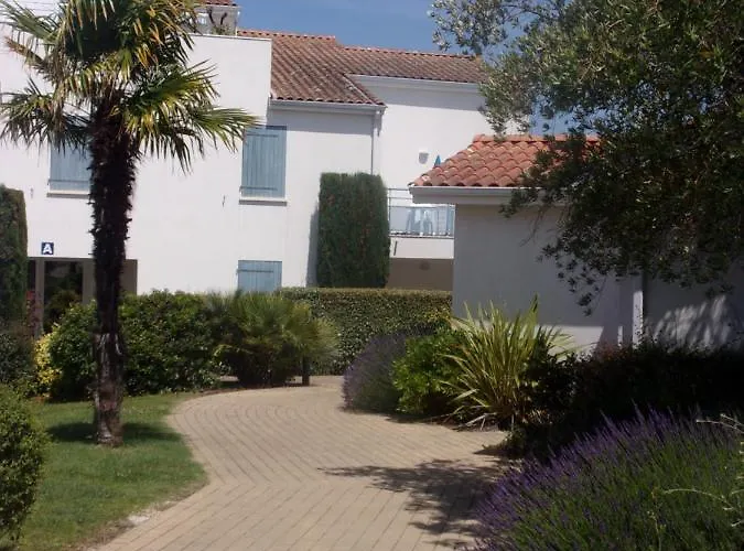 公寓 Confort Dans Avec Piscine 福克斯索梅尔